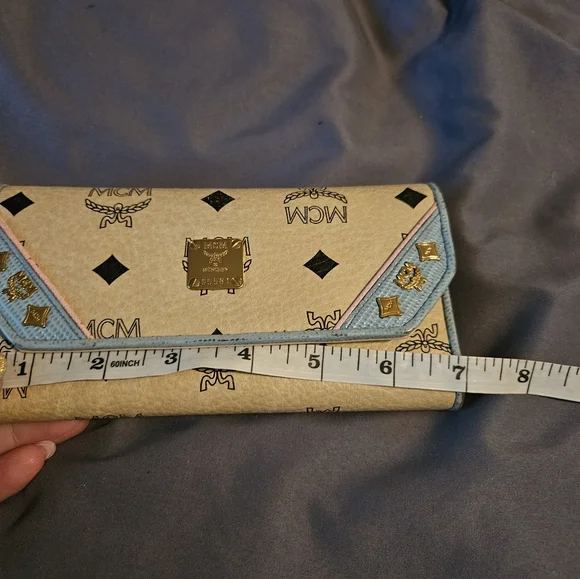 MCM Beige and Light Blue Women's Wallet Nwot - Picture 7 of 9